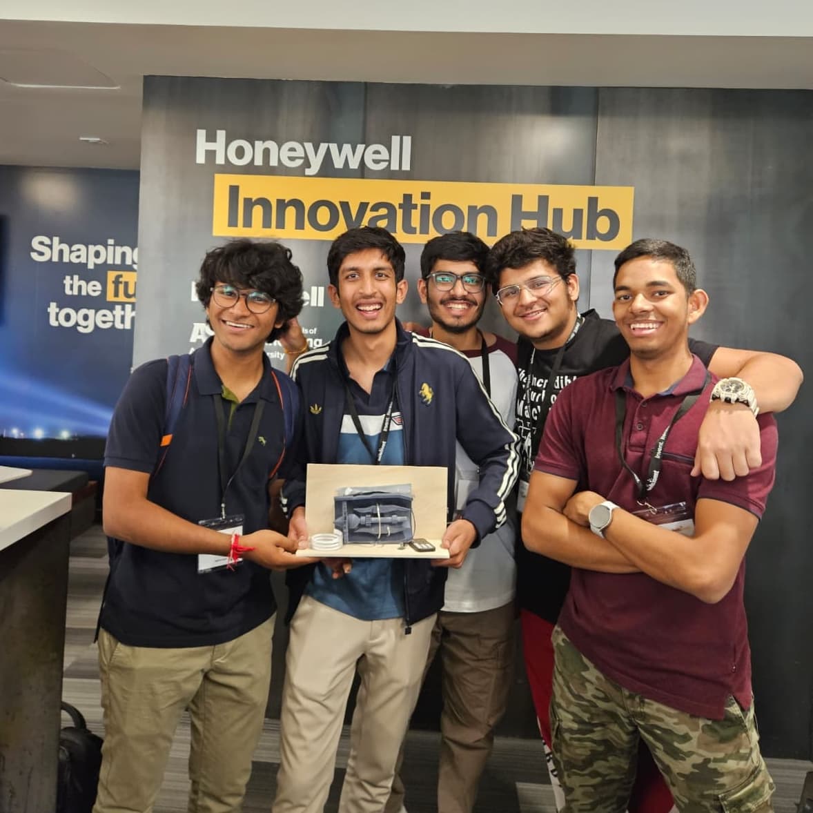 Team Honeywell Hacks presentation photo